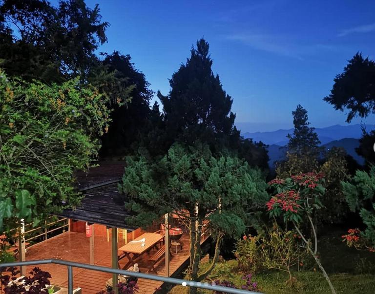 J Residence Kundasang Exterior photo