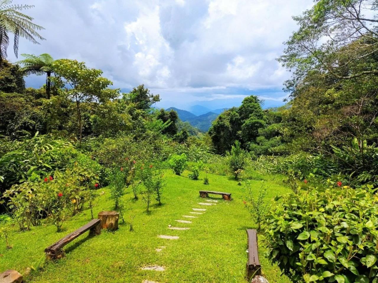 J Residence Kundasang Exterior photo