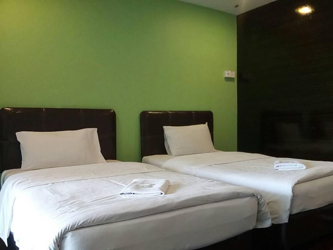 J Residence Kundasang Room photo