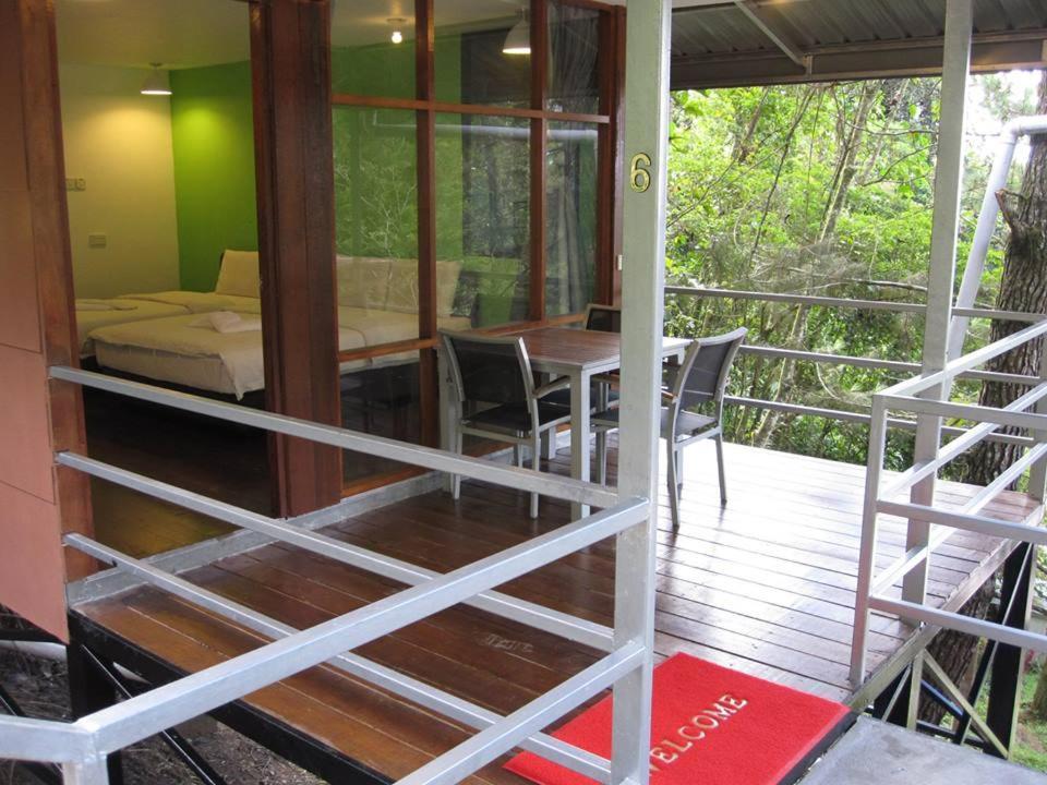 J Residence Kundasang Room photo