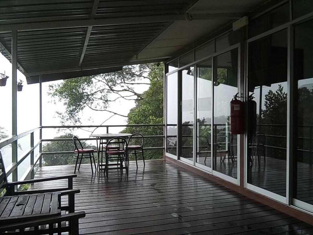 J Residence Kundasang Room photo